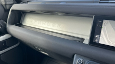 Land Rover Defender 3.0 D250 SE 110 5dr Auto Diesel Estate